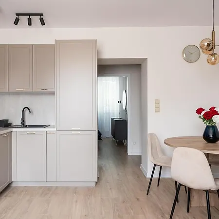 Rentplanet - Pilsudskiego Wrocław